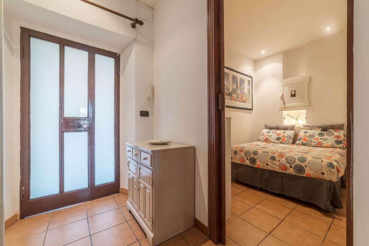Colosseo & San Clemente Cozy Flat Roma Exterior foto
